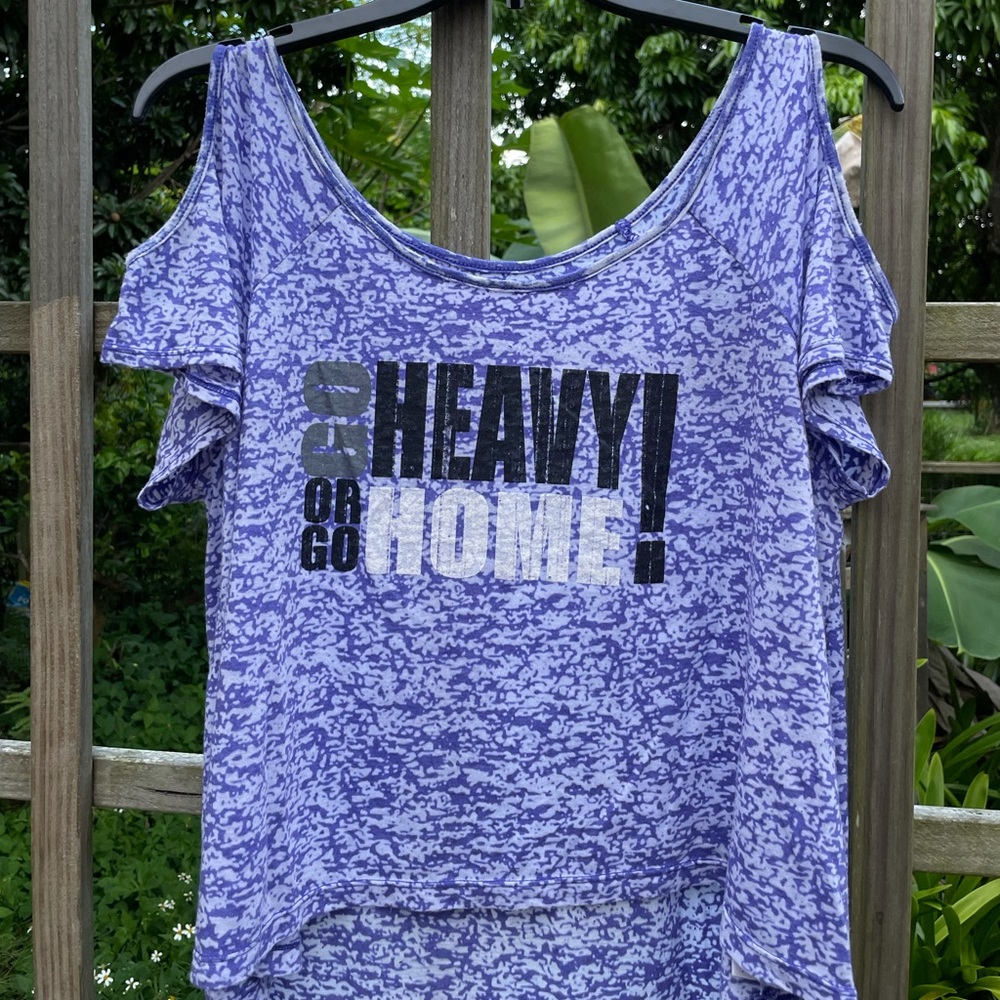 🏋🏻‍♀️ Cold Shoulder Workout Top